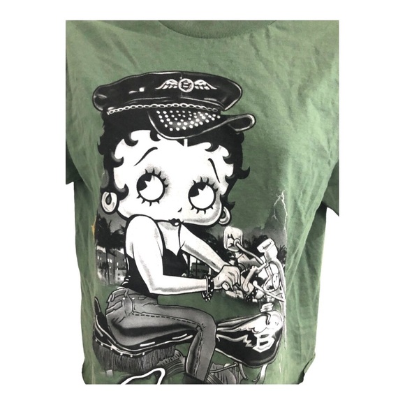 Betty Boop green betty on motorcycle graphic print cropped rolled hem tshirt - Picture 3 of 11